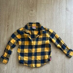 Wrangler  Yellow and Blue Plaid Button Down Shirt